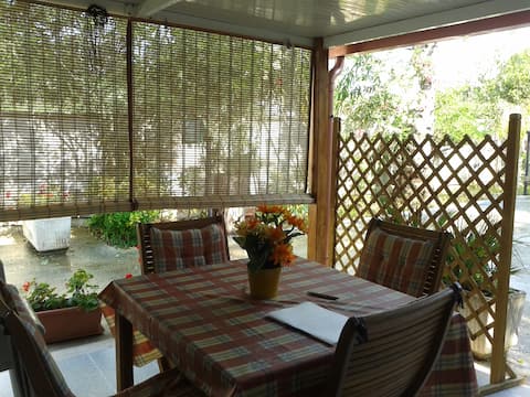 Top Airbnb: House with large garden for 5-6 people a Porto Cesareo