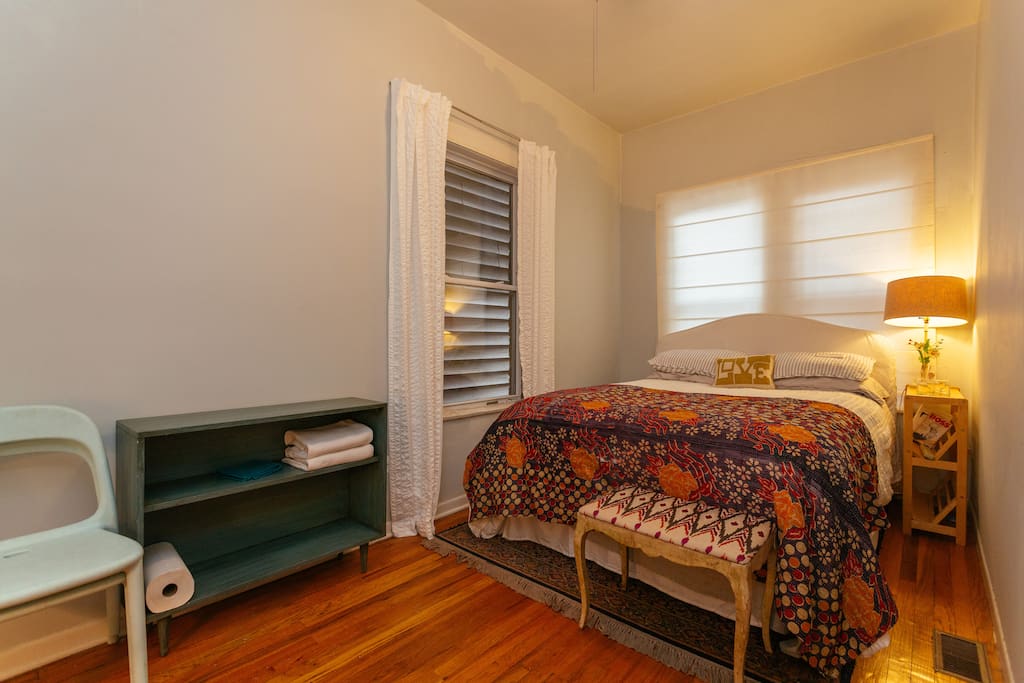Spacious bedroom for you!