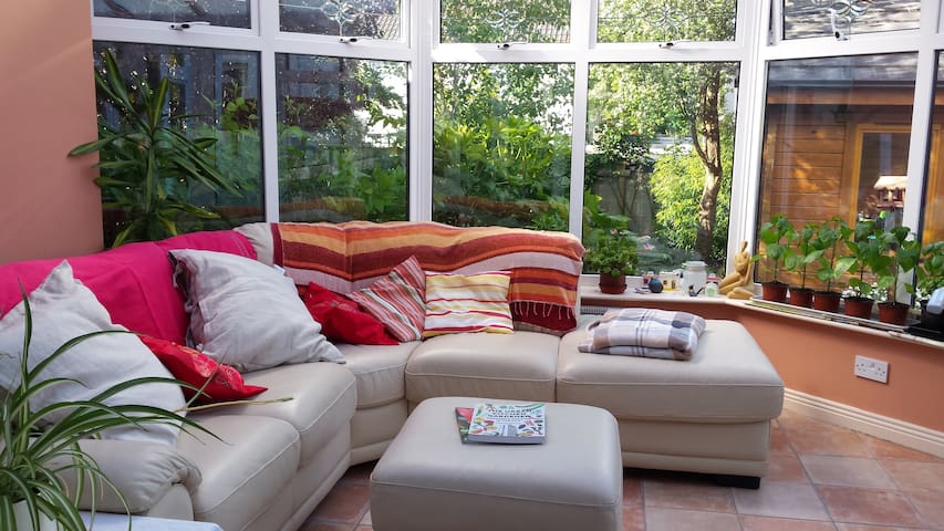 Jacuzzi and Sea Walks, Skerries