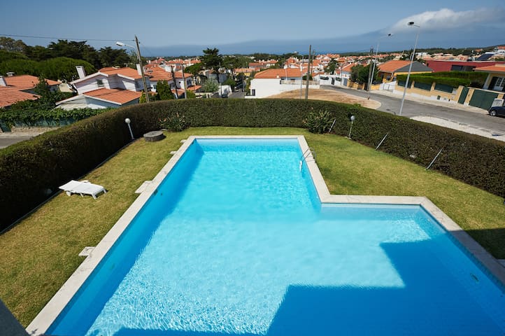 Relaxing Villa w/pool up to 6 people