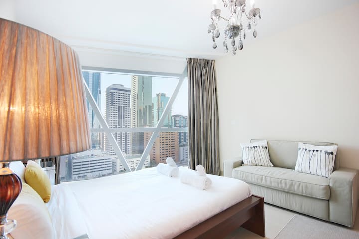 Airbnb Damac Park Tower Damac Park Tower دبي United Arab