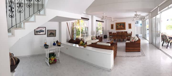 Amazing Rest House Ricaurte - Girardot