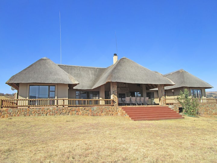 Doornkop Fish & Wild Life Reserve 108, Carolina MP Houses for Rent in