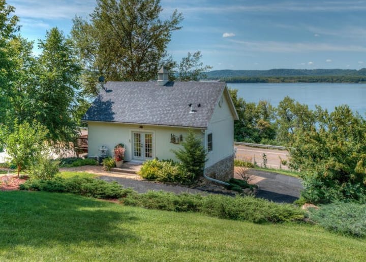 Lake Pepin Vacation Rentals & Homes United States Airbnb