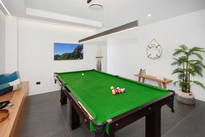 Luxury Bokarina Beachhouse gallery image 5