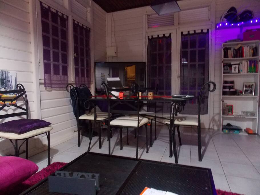 Coin salon/salle à manger cosi