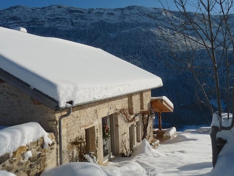 VERCORS - BEAUTIFUL FARMHOUSE RENOVEE