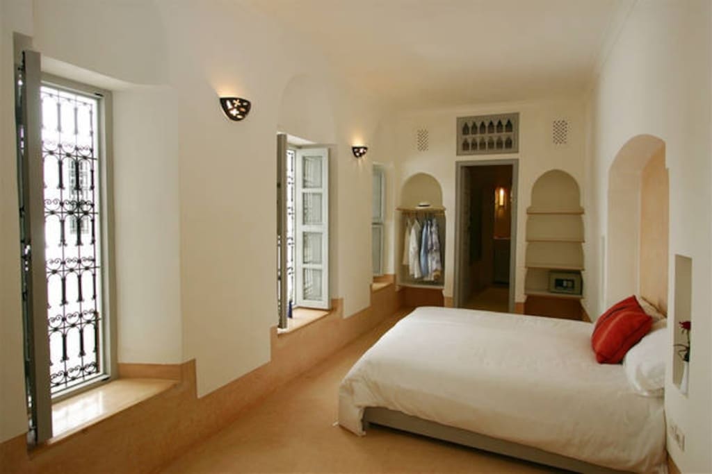 Jacaranda room