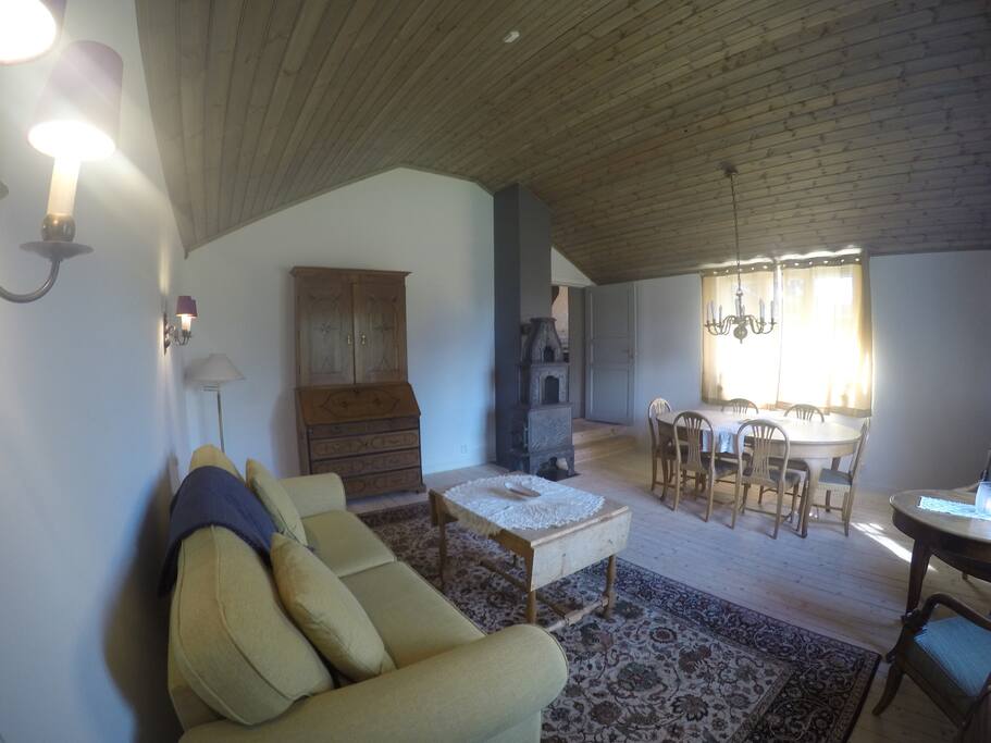 Living/ dining room