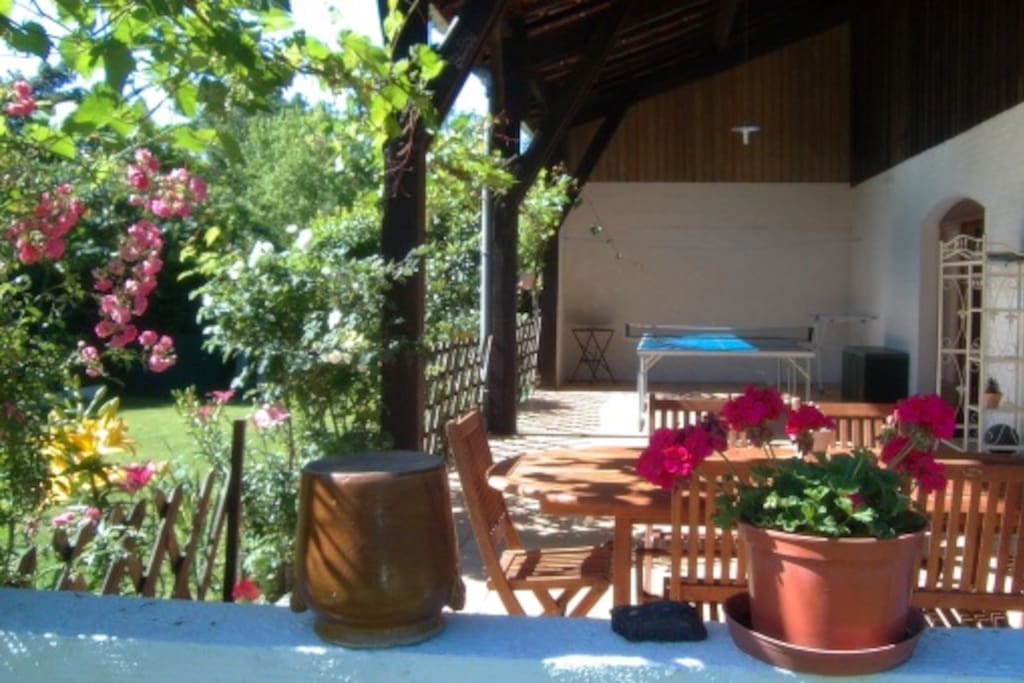 Terrasse côté jardin