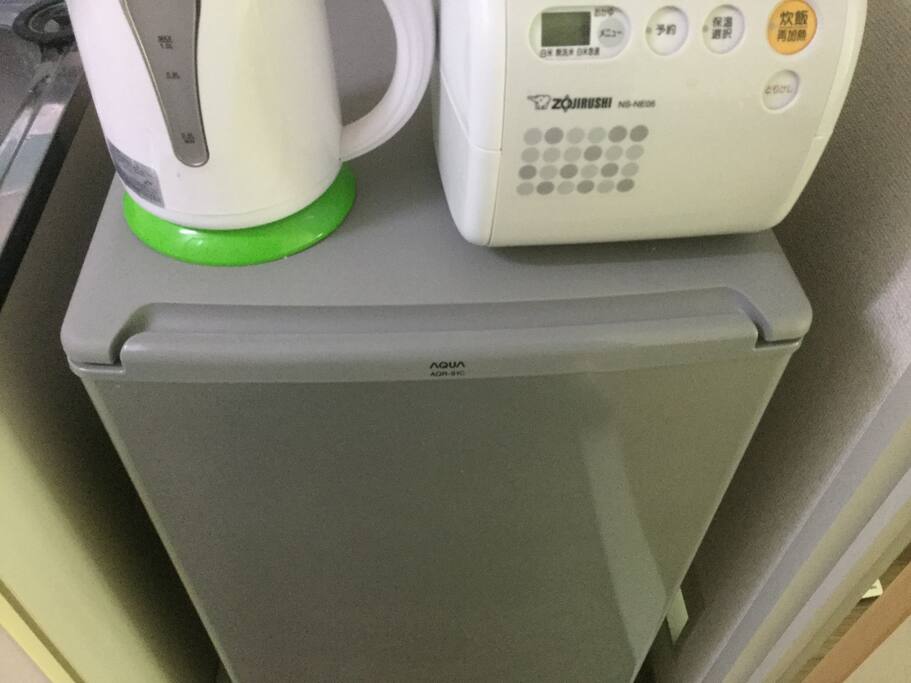 電気ケトル
炊飯器
冷蔵庫