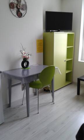 furnished studio