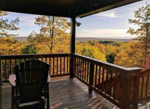 Valley Vista. Private cabin near Bayfield.3 beds
