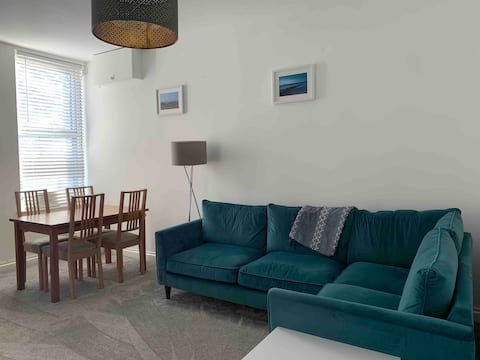 Cute Holiday Home, 2 Bedrooms