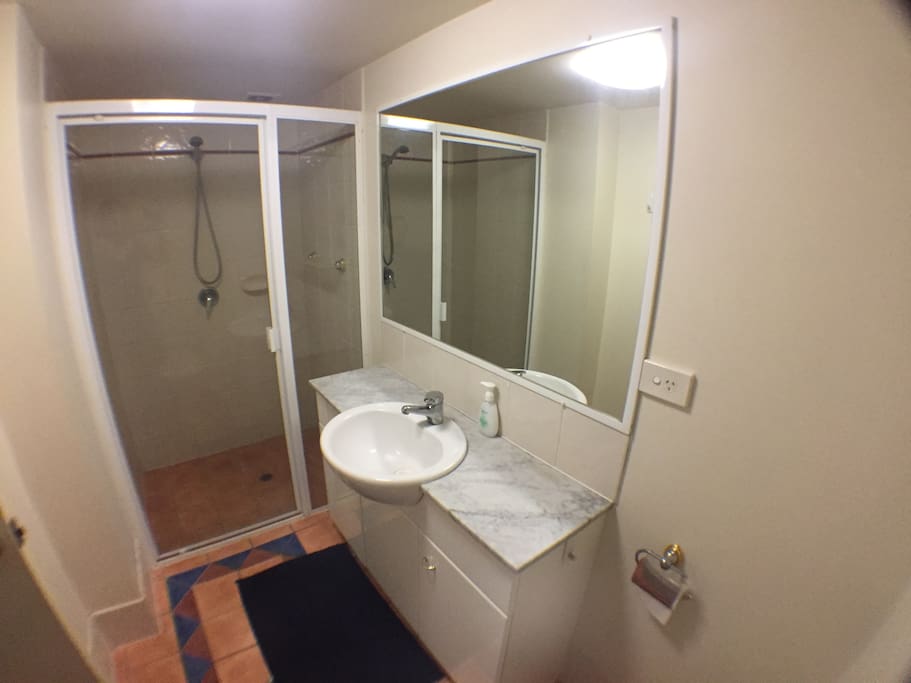 Private ensuite bathroom