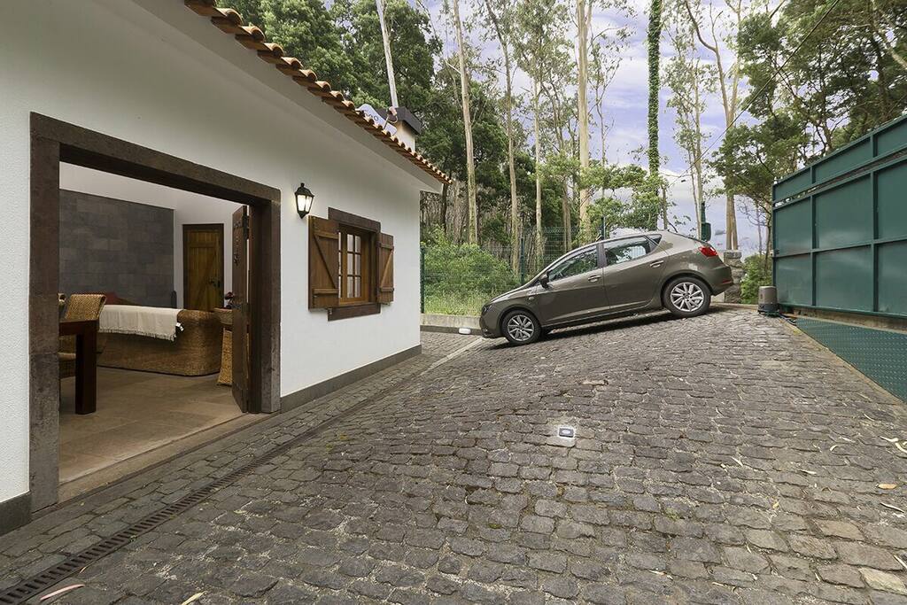 entrada/estacionamento