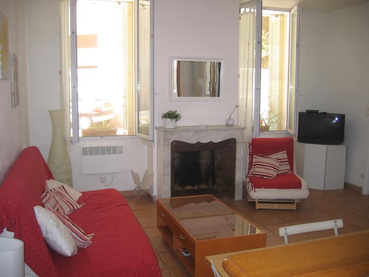 Studio Avec Terrasse Au Mourillon - La Seyne-sur-Mer