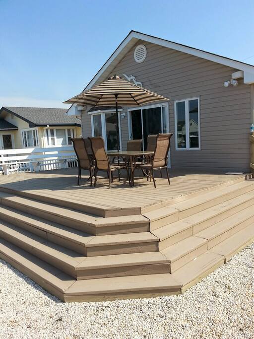 Enjoy the back deck.
