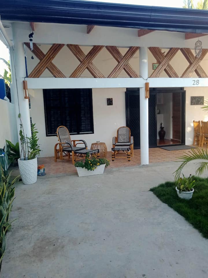 Malapasqua Island / Cottage Holiday House