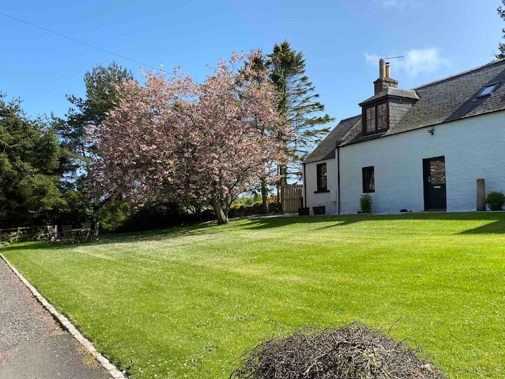 The Cottar House by Stonehaven