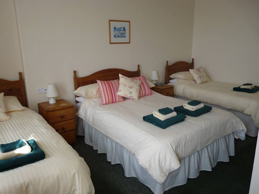 Guest room