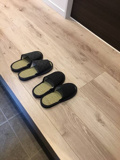 消毒済みのスリッパ