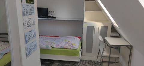 Successful Airbnb property: Dachgeschoss Sweet Home in Mittelfeld