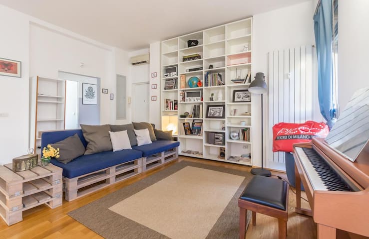 Fiera Milano city Flat gallery image 2