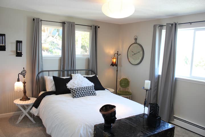 This is the Paris Room