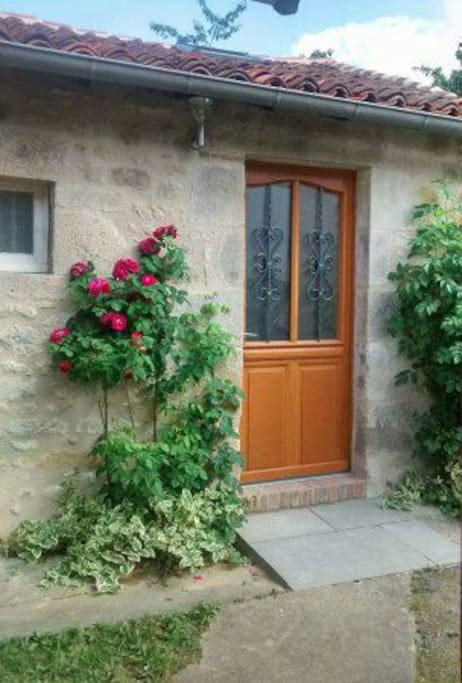 Your own private entrance, ground floor easy access room, the annexe to the rear of our cottage