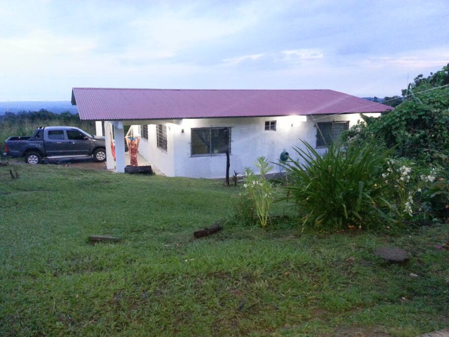 otra vista de la casa.