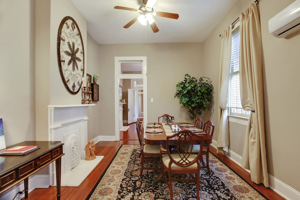 Dining room for gatherings with writing desk