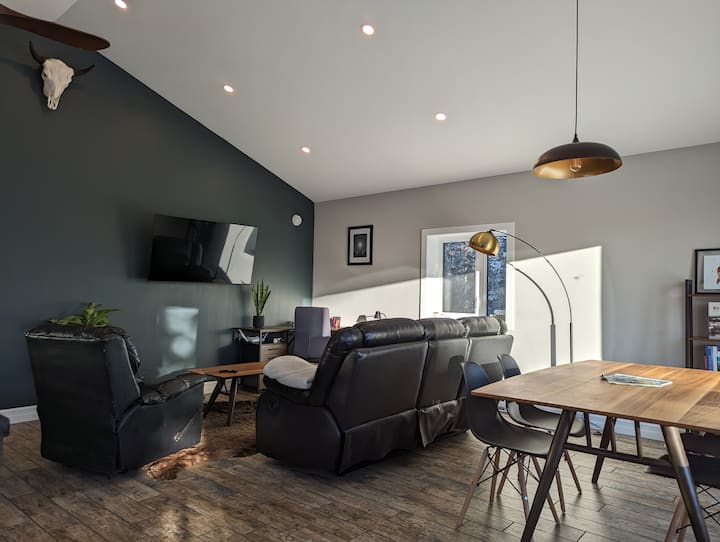 Wolf Creek Guesthouse - Whitehorse, Canada