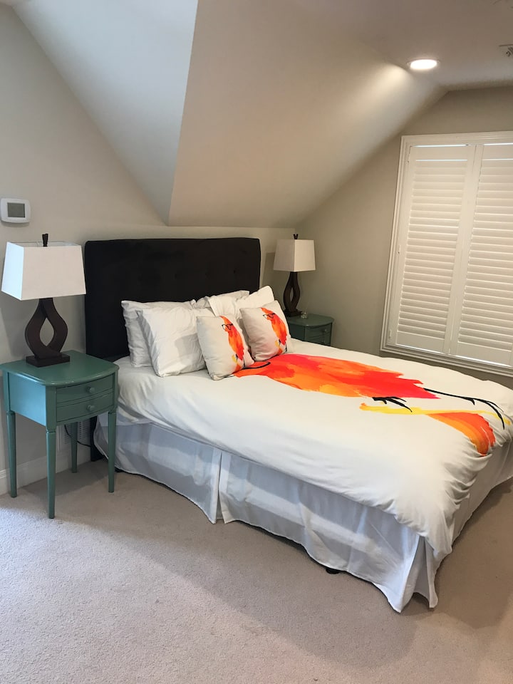 Garage Apartment Suite Retreat In Central Austin - Austin, TX