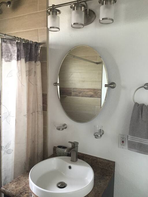 Sink area
