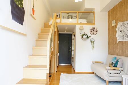 WZ-casa [ Z ] Ximen MRT 5mins 아름다운 西門町 FreeWiFi