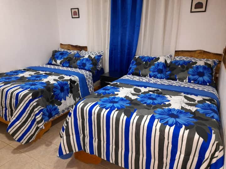 Hermosa Y Cómoda Habitación Para Hasta 4 Personas - Jarabacoa