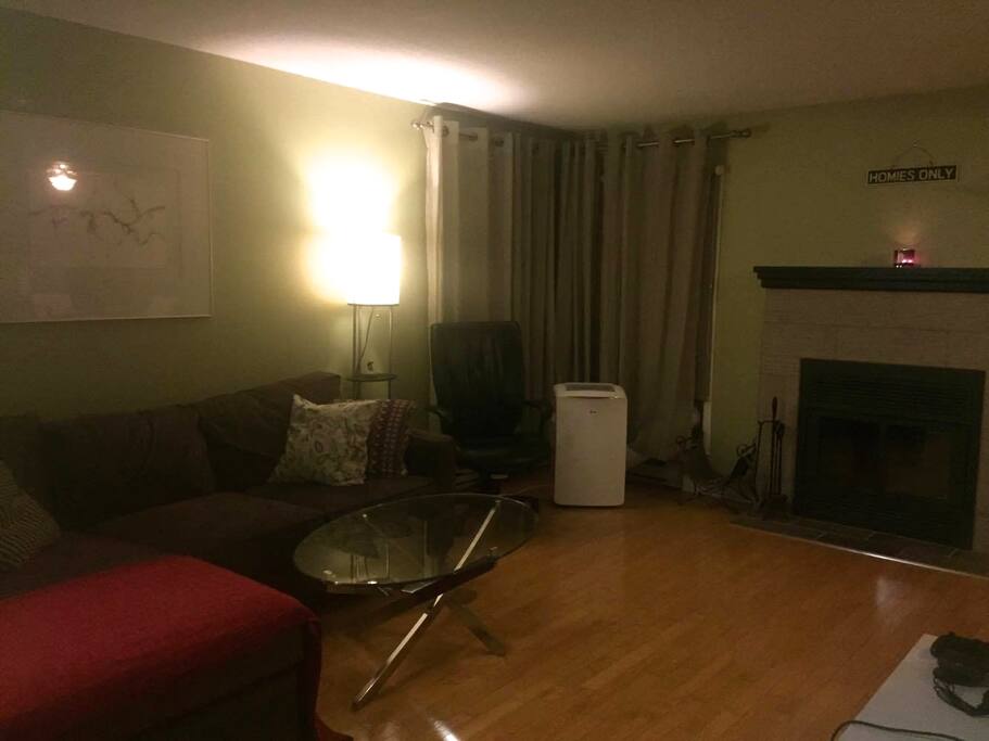Picture taken at night, lots of natural light during the day (windows in the corner of the room)
