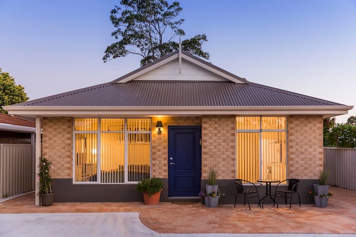 Willy Wagtail Cottage Close to Perth & Fremantle