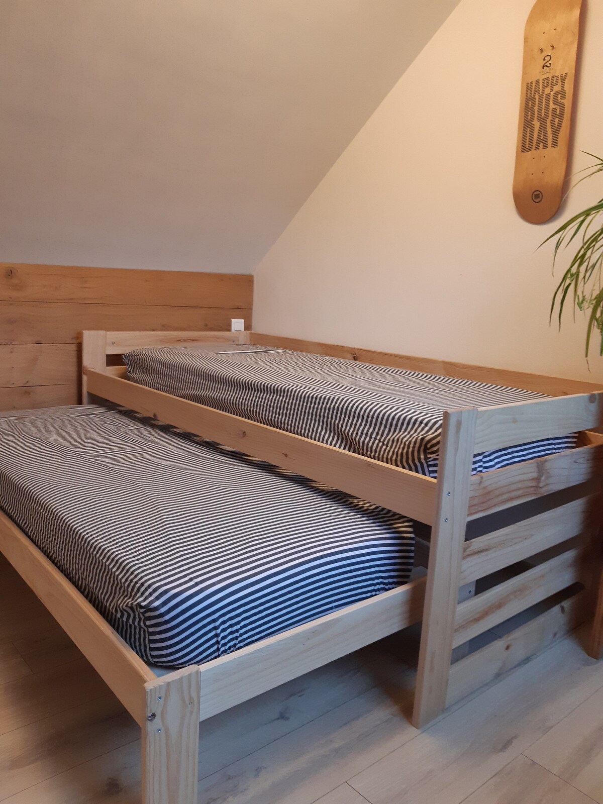 غرفة النوم 1