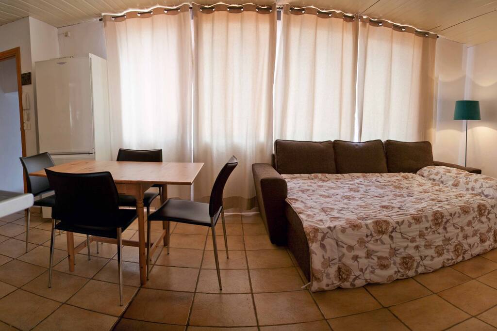 Sofacama de matrimonio