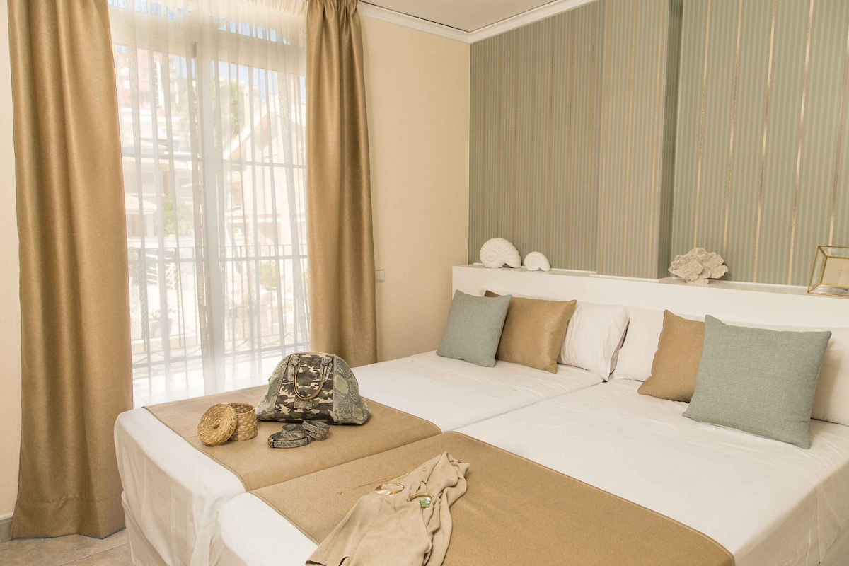 Villa de lujo Cap Blanc (Cullera), dormitorio doble 11.