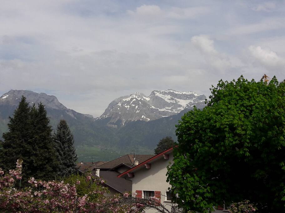 vu depuis me balcon sur la Tournette