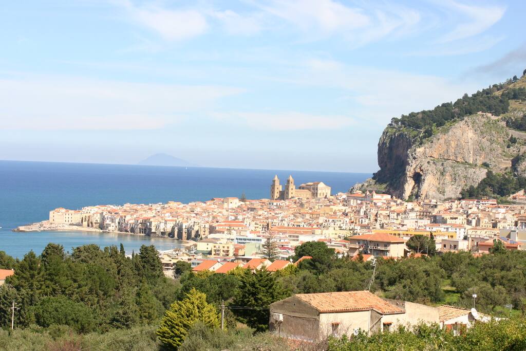 Blick auf Cefalú auf dem Weg nach Casa Rondini Cefalu
