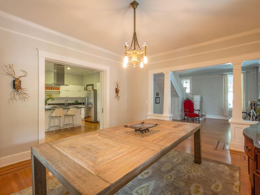 Dining room with 11 foot ceilings