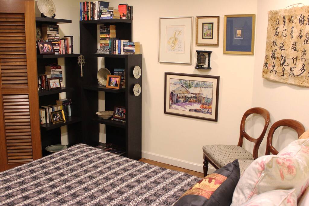 Guest bedroom