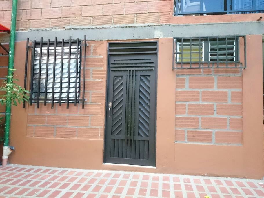 La fachada de nuestro adorable lugar.