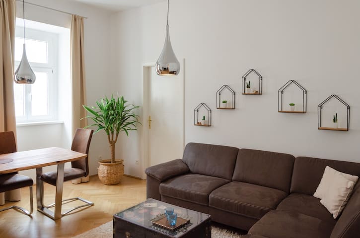 Boboville Apartment