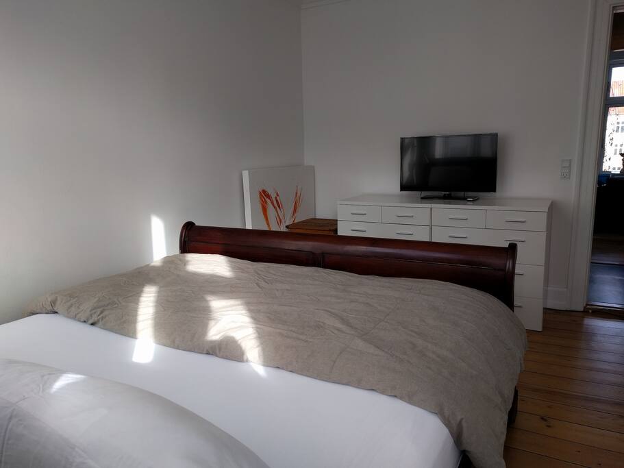 Bedroom nr. 1 with 180x200cm bed.