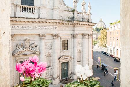 NAVONA-ROMANTIC SUITE